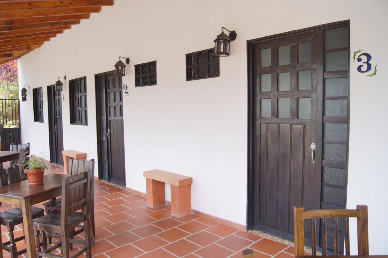 ホテル Balcones De La Casona Guatapé エクステリア 写真